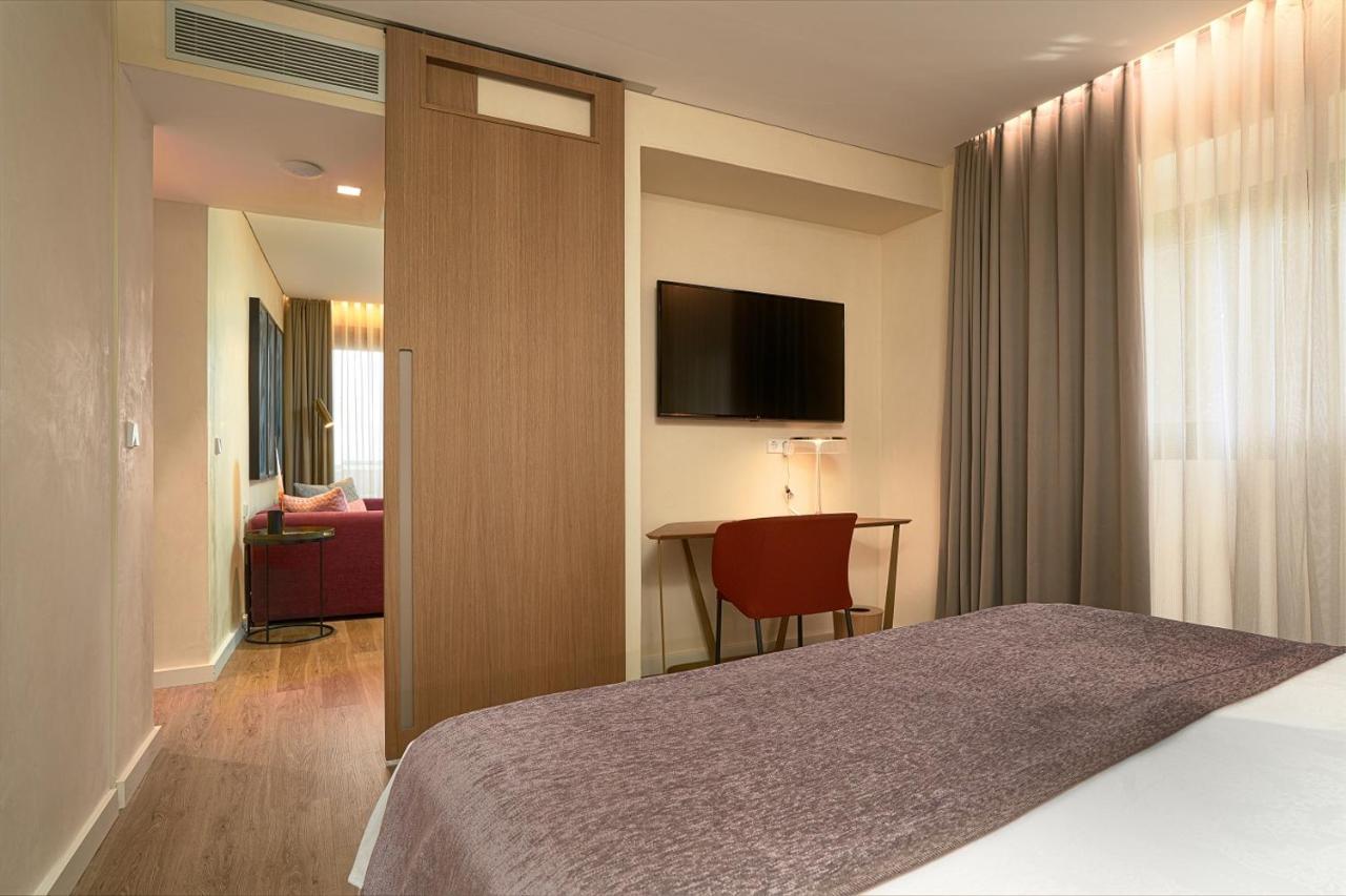 Suites Murillo Plaza Sta. Cruz セビリア エクステリア 写真